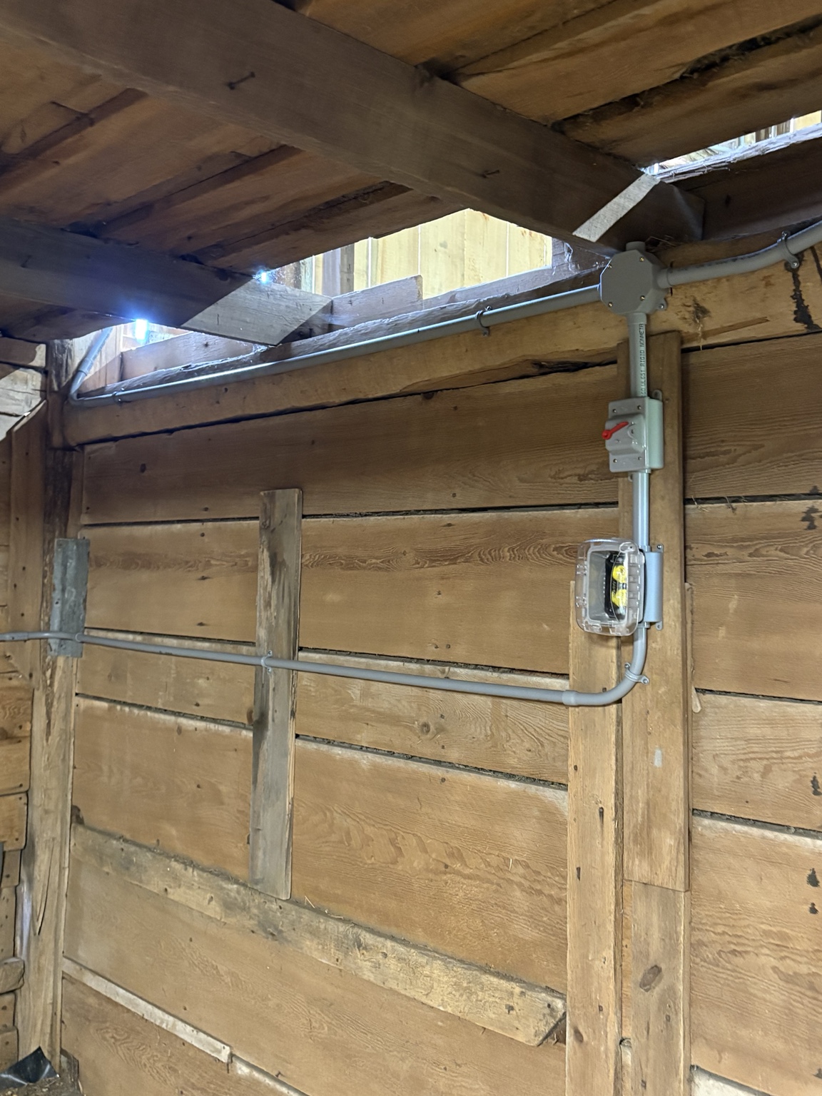 Barn & Agricultural Electrical